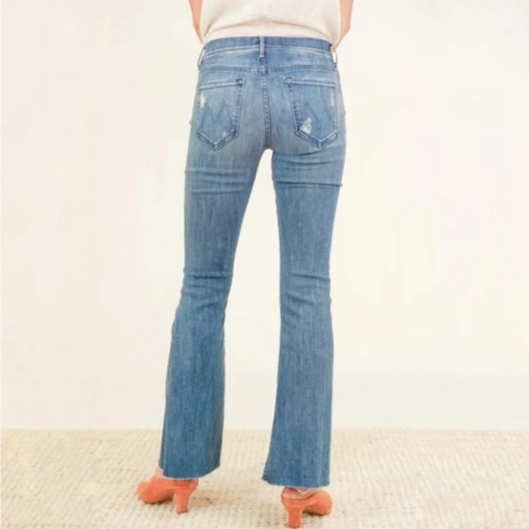 Mother The Weekender Fray Flare Jeans in Graffiti Girl 26 - Picture 3 of 12